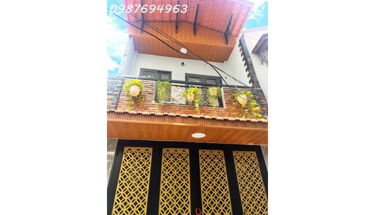 QUẬN 8, PHẠM THẾ HIỂN PHƯỜNG 3 - HẺM THÔNG TỨ TUNG - OTO ĐẬU CỬA - NHÀ MỚI TINH VÀO Ở NGAY - CHỈ NHỈNH 3 TỶ TL
